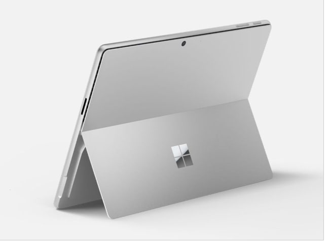 Surface Pro 第11世代 ZID-00011 [プラチナ] | 1F ノートパソコン |