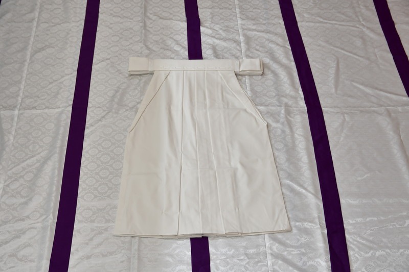 白差袴　新生羽二重　紐別仕立
