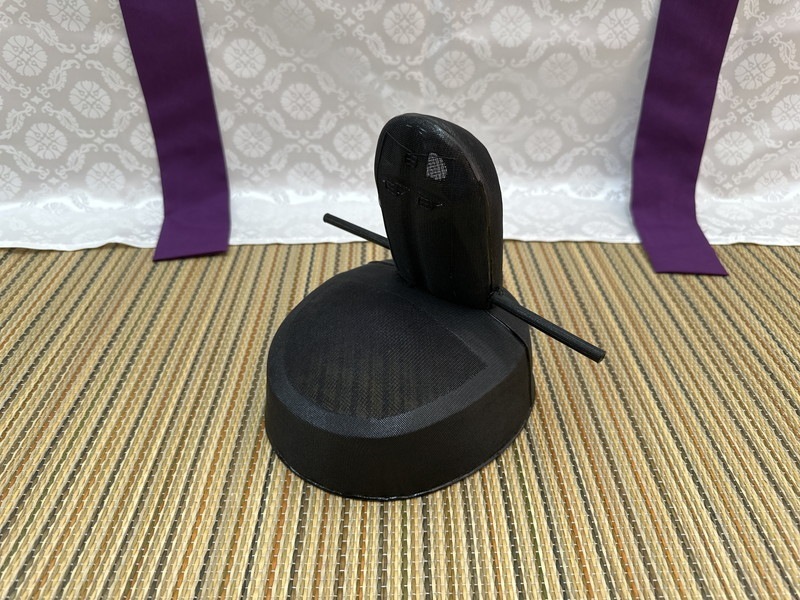 冠　遠紋 垂纓付　軽便式