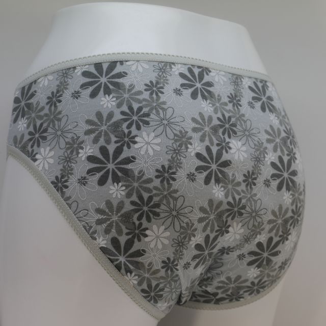 �ץ����ʺ����硼�ġ����������졼����M.L.LL