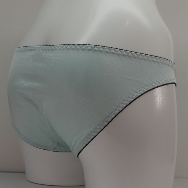 �������������ͤι�ꥷ�硼�ġ�M�����������ᥰ�꡼��