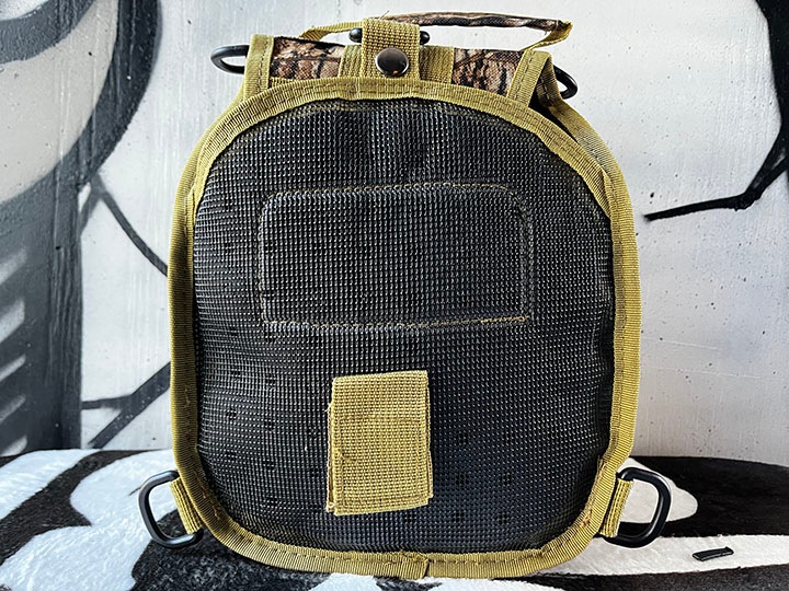 OSSANTHEHOOD camo sling bag (real tree)