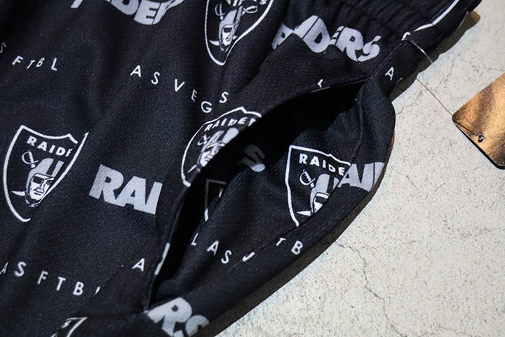 RAIDERS official nylon shorts (LV) / black