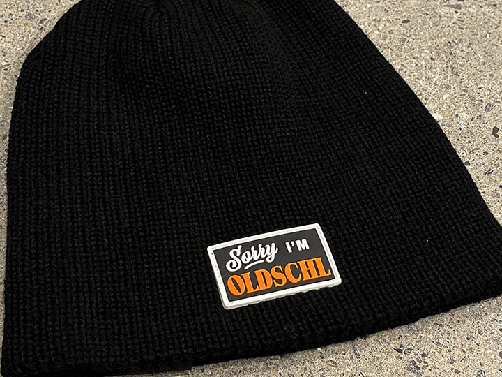 OSSANTHEHOOD short beanie (oldschl) / black