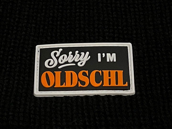 OSSANTHEHOOD short beanie (oldschl) / black