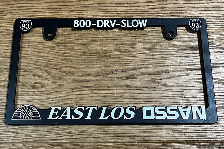 OSSANTHEHOOD license plate frame (east los) 2祻å