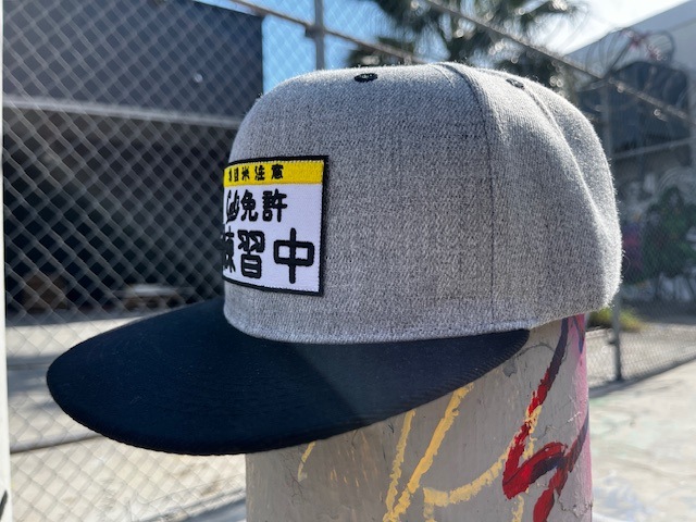 OSSANTHEHOOD snapback cap (caliȵ) / black