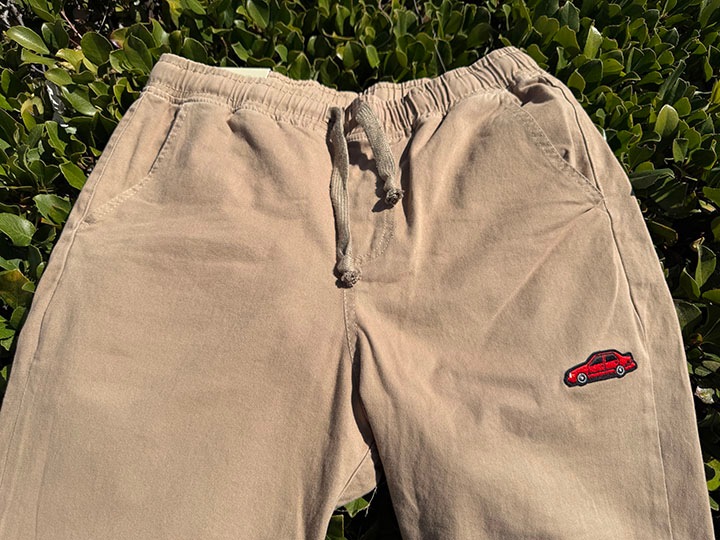 OSSANTHEHOOD chino jogger pants (gunman) / khaki