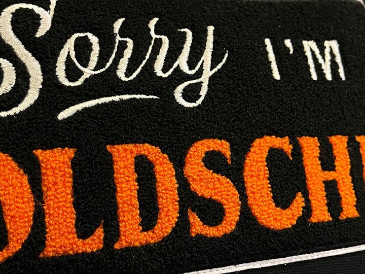 OSSANTHEHOOD 12oz chenille pullover hood (oldschl) / black