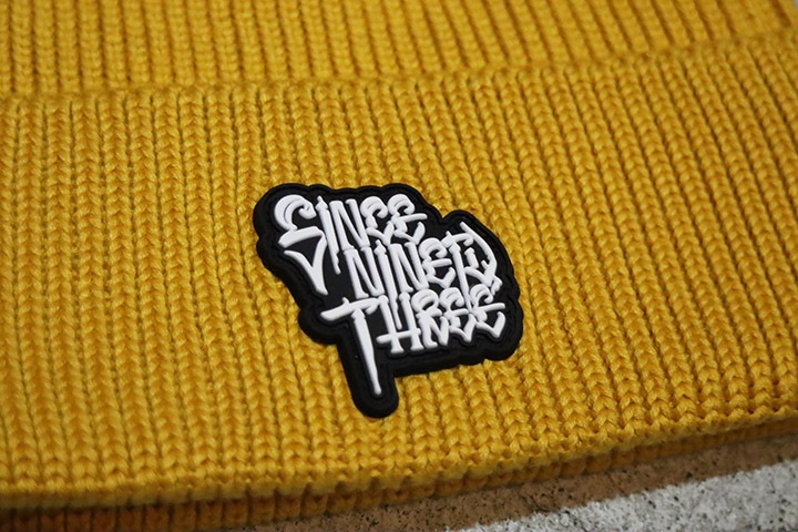 NICETY "SINCE NINETY THREE" beanie / mustard