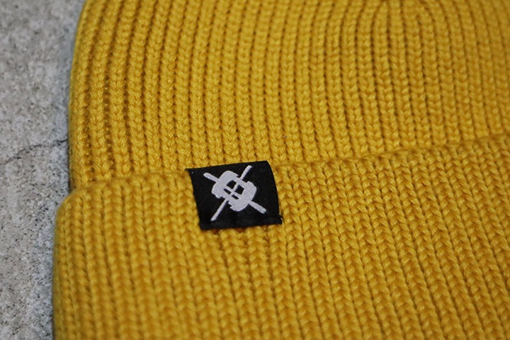 NICETY "SINCE NINETY THREE" beanie / mustard