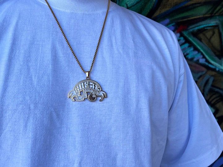 NICETY gp. gold steel neckless (8ball) / gold x white