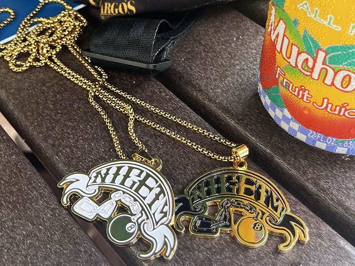 NICETY gp. gold steel neckless (8ball) / gold x white