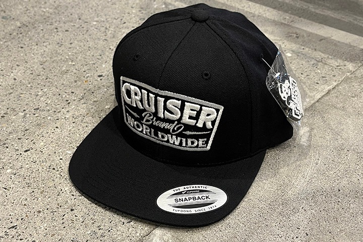 Cruiser brand snapback cap (2) / black