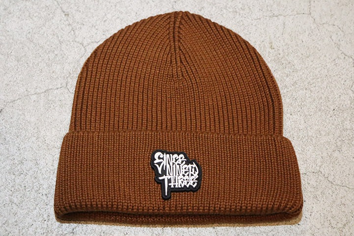 NICETY "SINCE NINETY THREE" beanie / brown