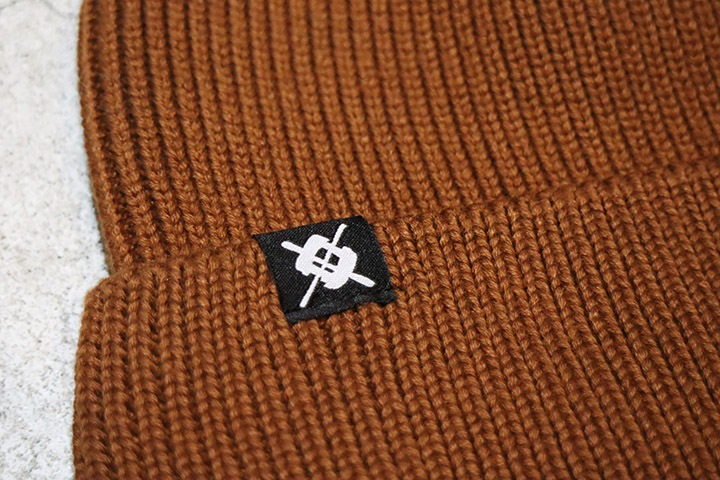 NICETY "SINCE NINETY THREE" beanie / brown