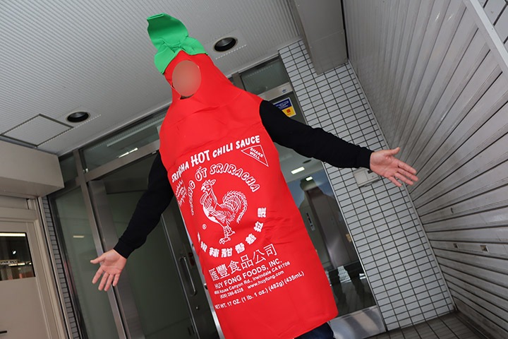 SRIRACHA HOT SAUCE official tunic 夰