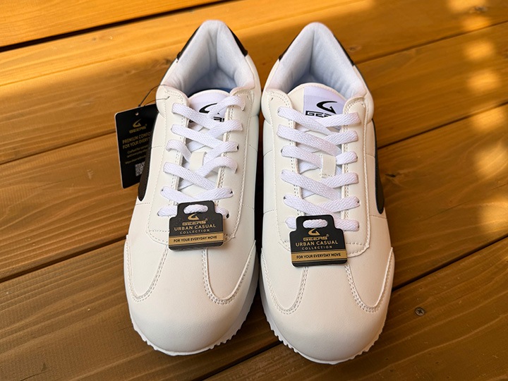 GEERS shoes / white 