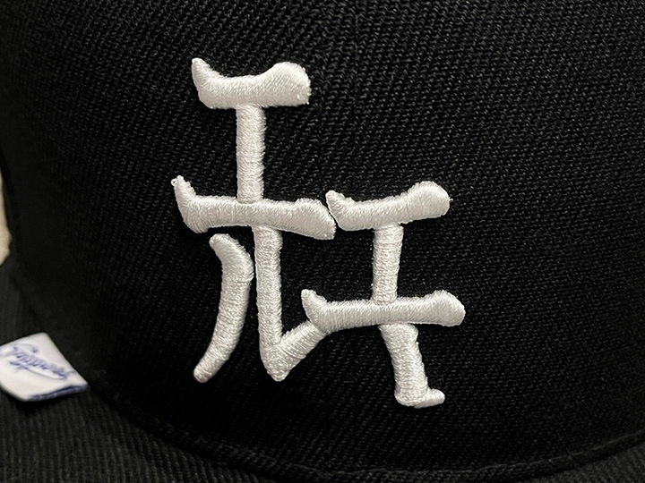 OSSANTHEHOOD snapback cap (katakana-LA) / black