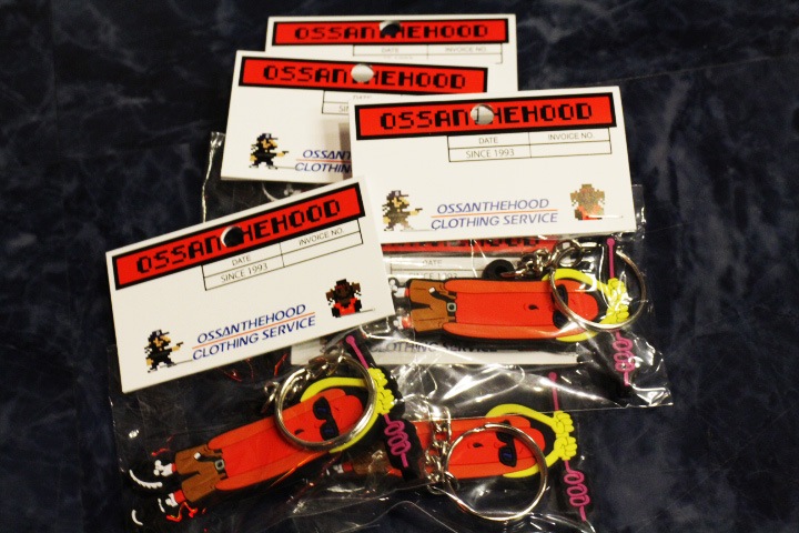 OSSANTHEHOOD vinyl keychain (most wanted)