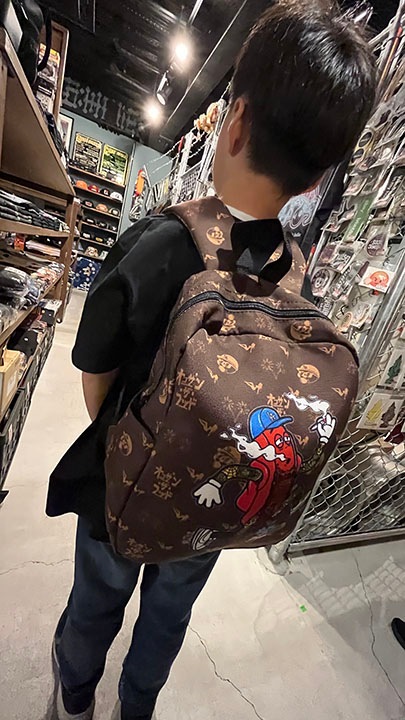 OSSANTHEHOOD kids backpack (fosho) / brown