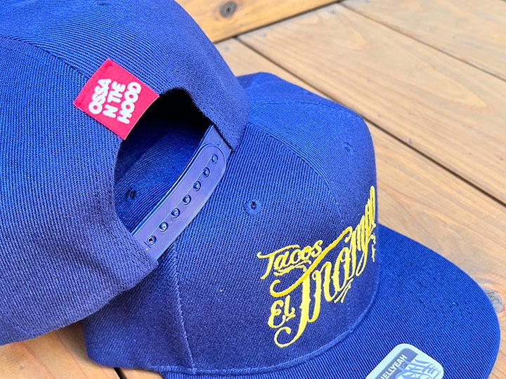 Tacos El Trompo snapback cap (script) / navy x yellow