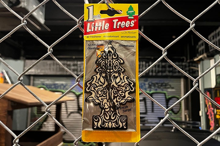 LITTLE TREES air freshener / fresh surge