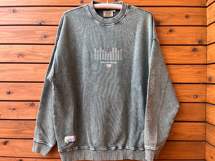 OSSANTHEHOOD 12oz. crewneck sweat (six buttons) / washed green