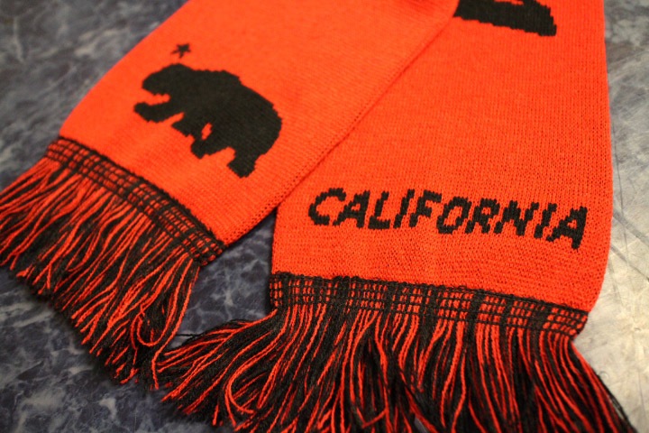 CALIFORNIA scarf �ޥե顼 / red