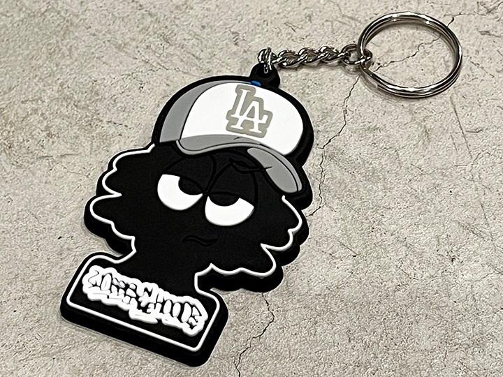 OSSANTHEHOOD pvc keychain (imbig) / black