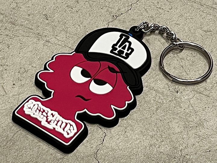 OSSANTHEHOOD pvc keychain (imbig) / purple