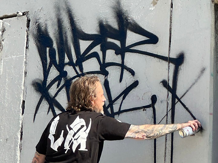 CHAZ BOJORQUEZ Tshirt (LA) / black & white