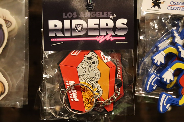 OSSANTHEHOOD keychain (justkickit)