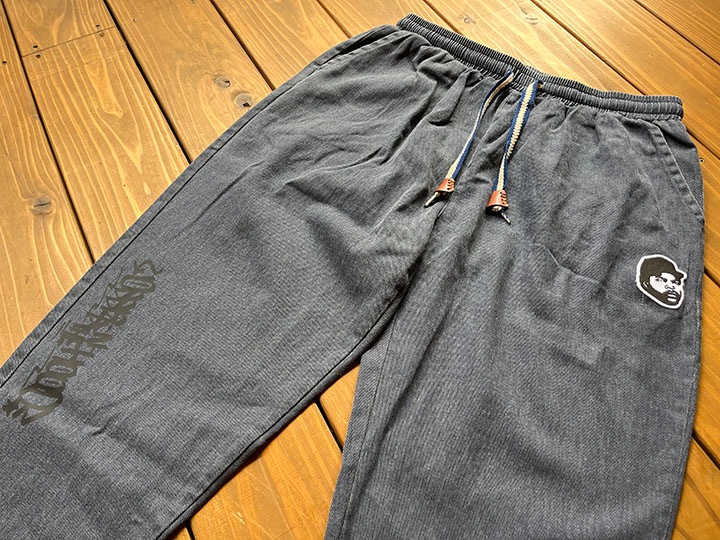OSSANTHEHOOD buggy denim jogger (og face) / 2 color