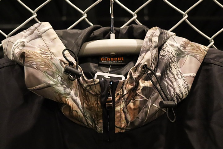 OSSANTHEHOOD nylon zip windbreaker (amalcub) / black & real tree