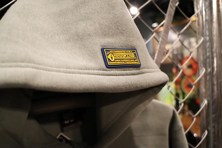 OSSANTHEHOOD pullover hood (nassin) / light green