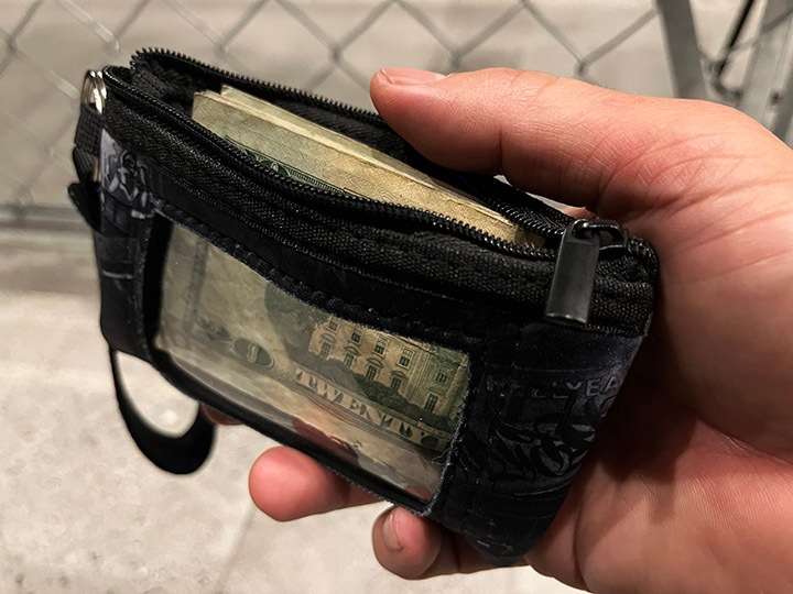 NICETY neoprene zip pouch (nicety) / black