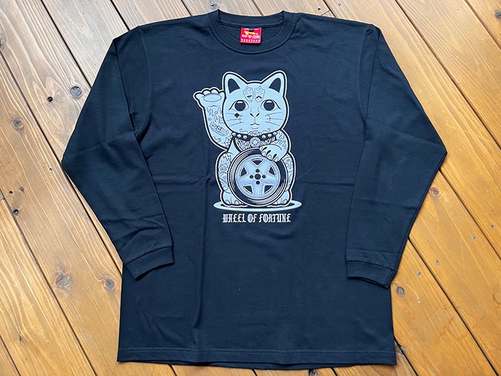 OSSANTHEHOOD longsleeve Tshirt (lucky cat) / black x white