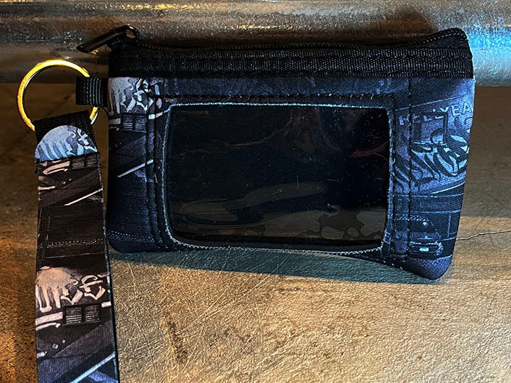 NICETY Tshirt & zip pouch set (frame) / black