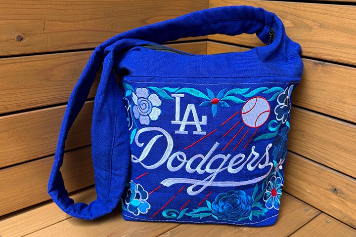 LA handmade zip tote (LA)