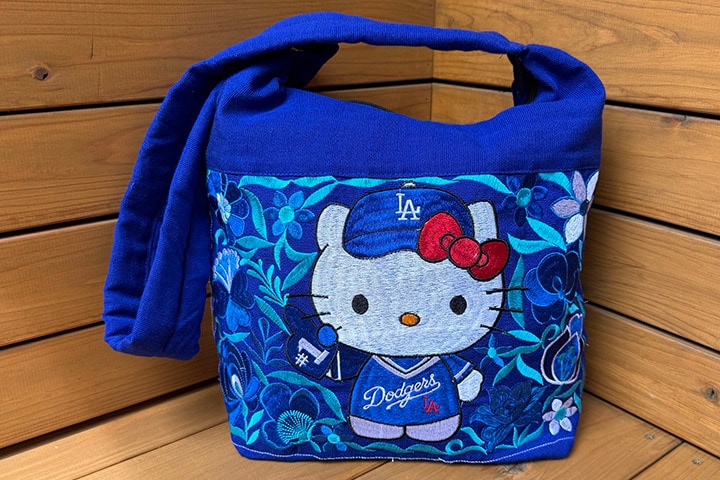 LA handmade zip tote (cat)
