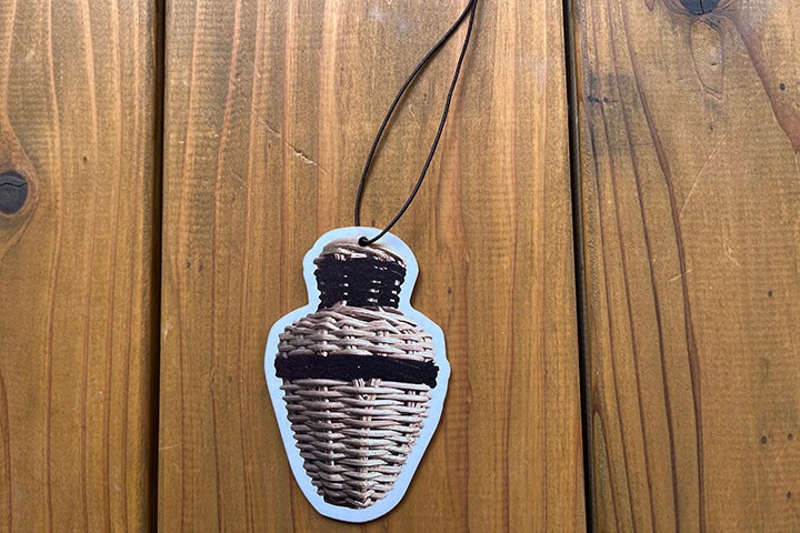 OSSANTHEHOOD air freshener (basket) / black