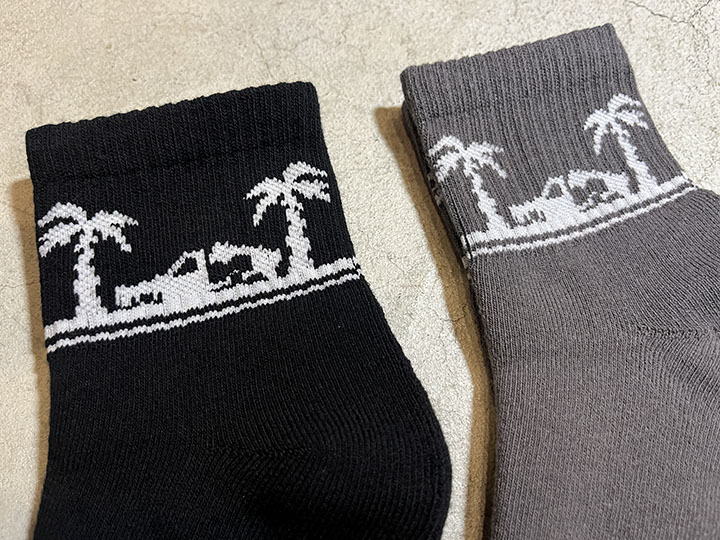 OSSANTHEHOOD cruising socks (truck) / black & gray