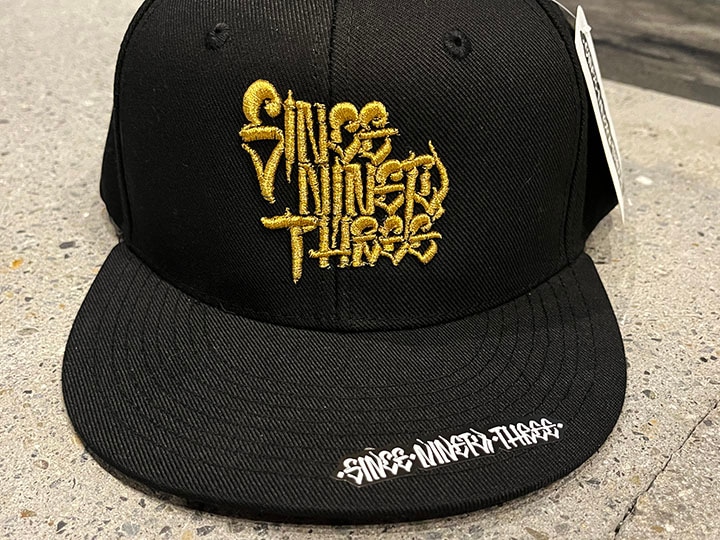 NICETY "SINCE NINETY THREE" snapback cap / black& gold