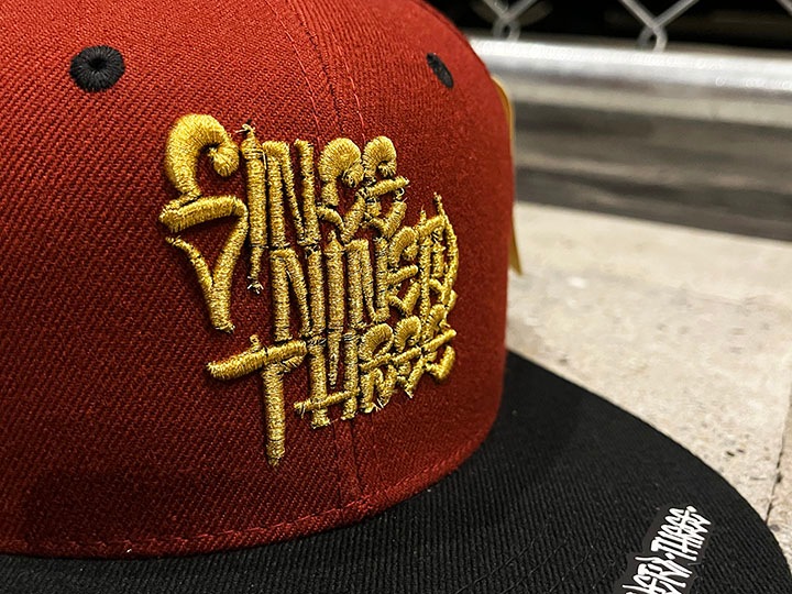NICETY "SINCE NINETY THREE" snapback cap / burgandy & gold