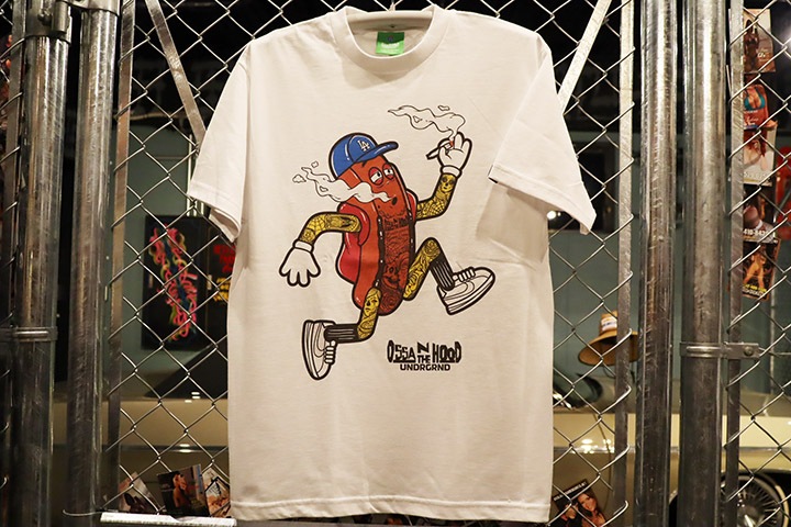 OSSANTHEHOOD Tshirt (fosho) / white