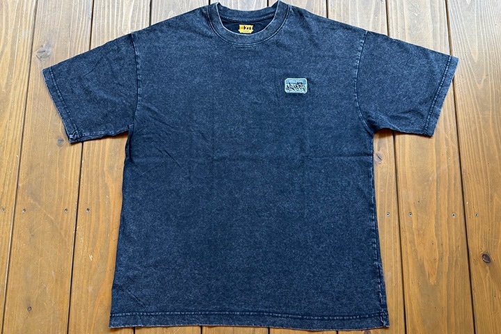 NICETY dye washed Tshirt (hellyeah) / washed black