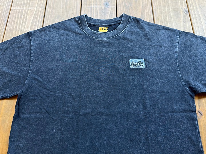 NICETY dye washed Tshirt (hellyeah) / washed black