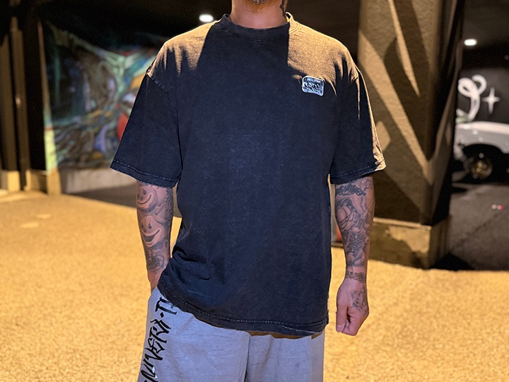 NICETY dye washed Tshirt (hellyeah) / washed black