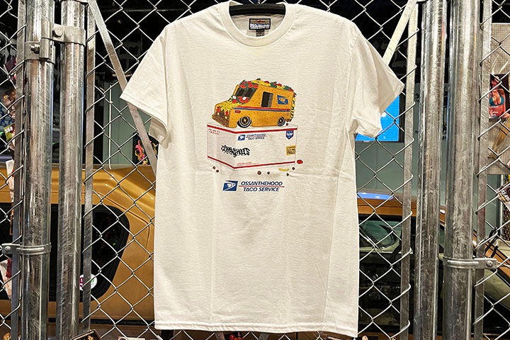 OSSANTHEHOOD tshirt (taco service) / white